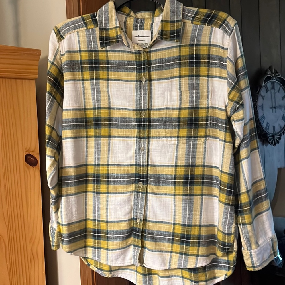 American Eagle Flannel Shirt. Size Small